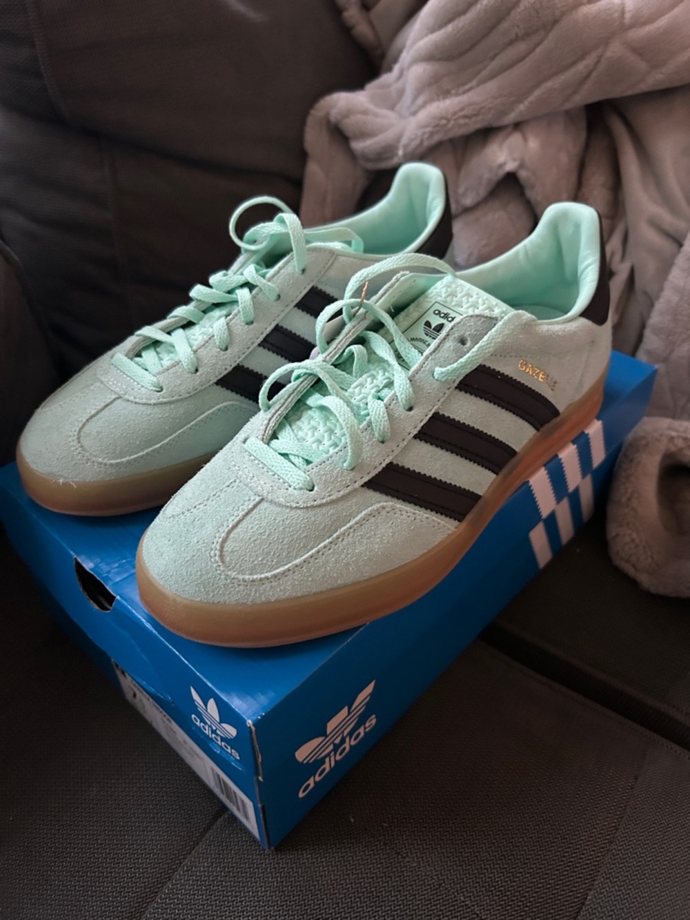 adidas mint green 7.5 Gazelle Indoor Shoe Box with Trefoil Logo NIB